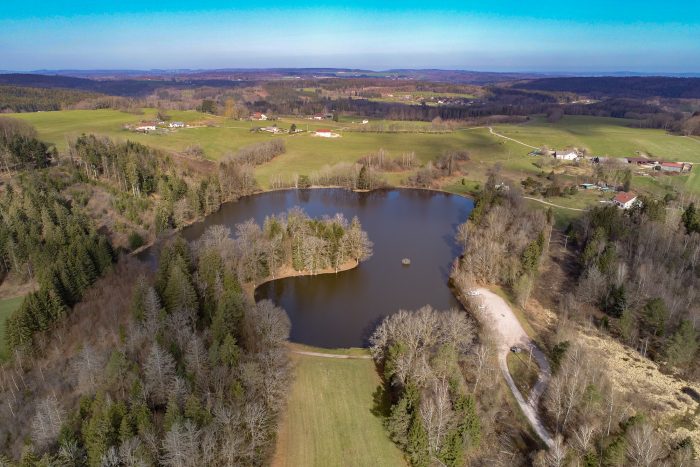 Vue aérienne de l'étang de la Demoiselle